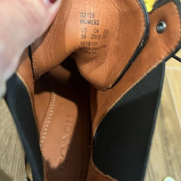 COACH Lace Up Leopard Print Bootie Size 5B New - Picture 12 of 14